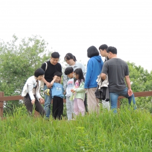 4월 두충나무길따라 걷는 산새소리 여행 